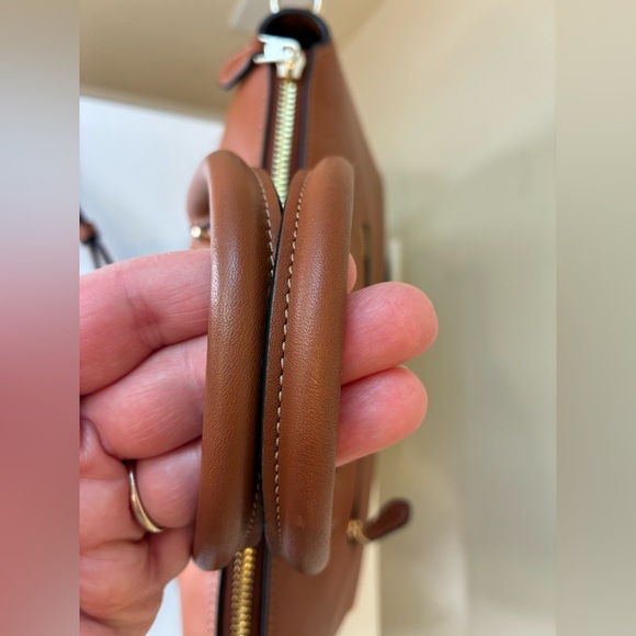 Coach Georgia Satchel Bag in Tan Refined Pebble Leather. - Picture 4 of 16